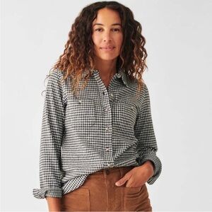 Faherty Legends sweater shirt black and white womens size L